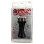 REVLON Oil Absorbing Roller